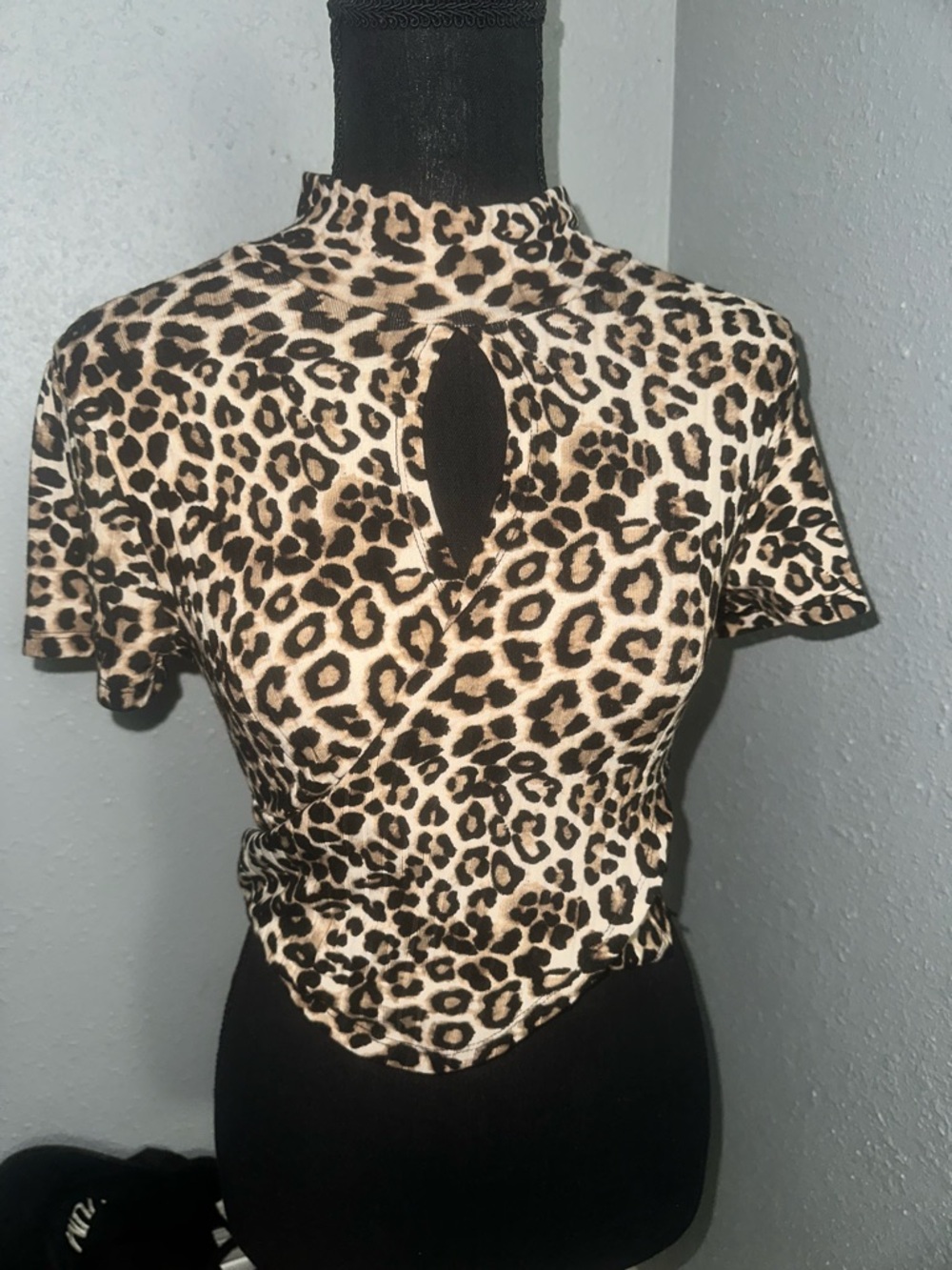 Free People Leopard Print Short Sleeve Crop Top - Tan & Black